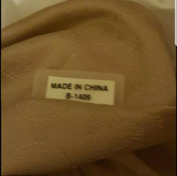 Michael Kors Jet Set Tote - Picture 8 of 8